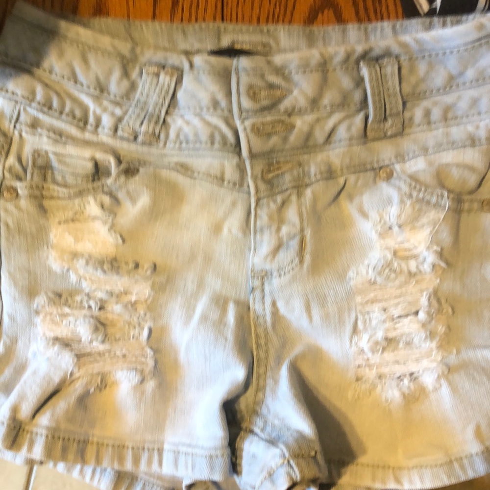 Size 0 shorts